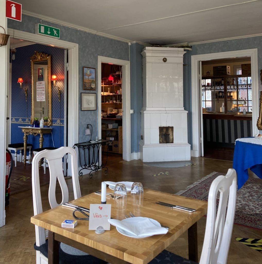 table and stove