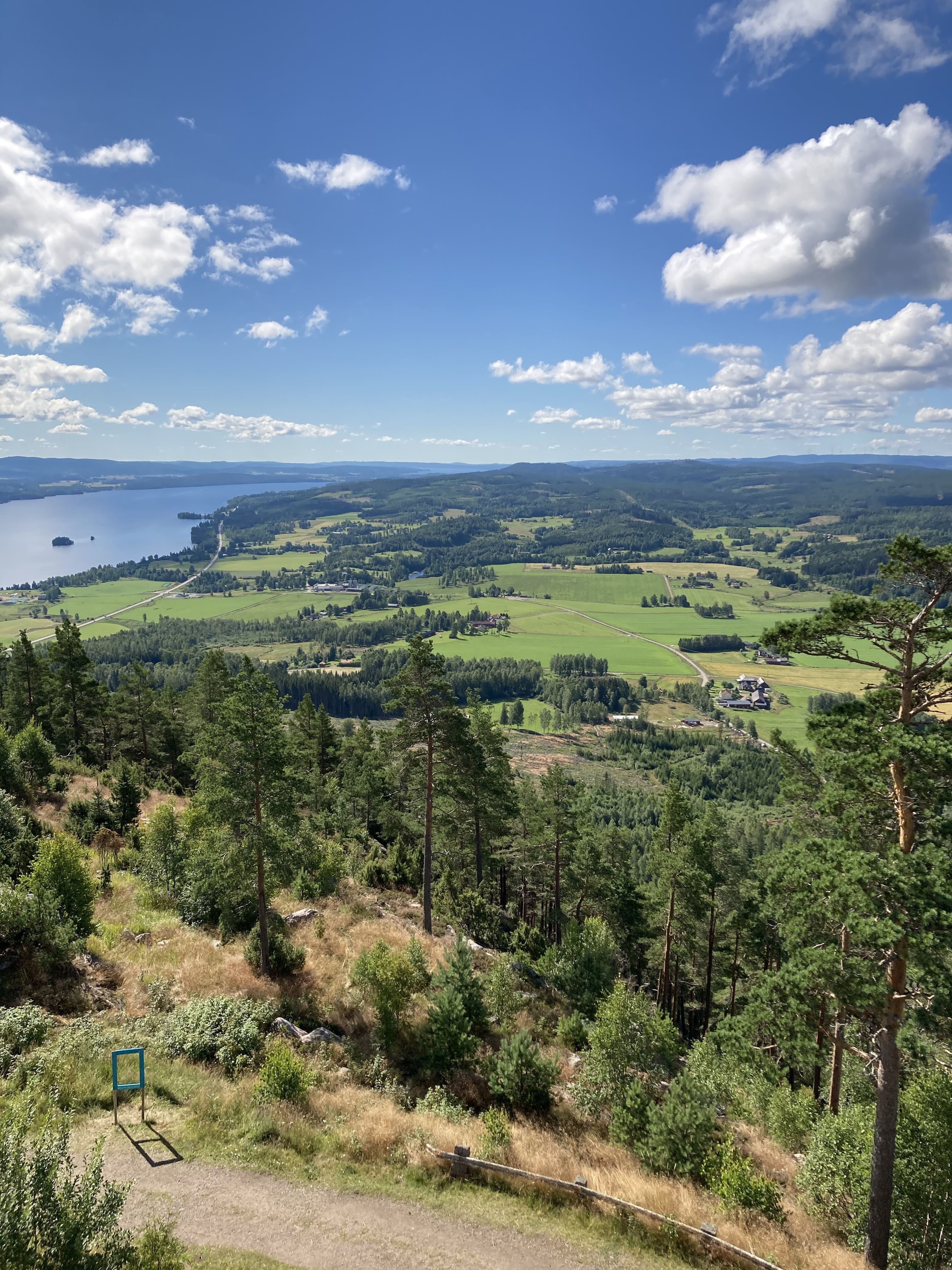 Fryksdalen från Tossebergsklätten